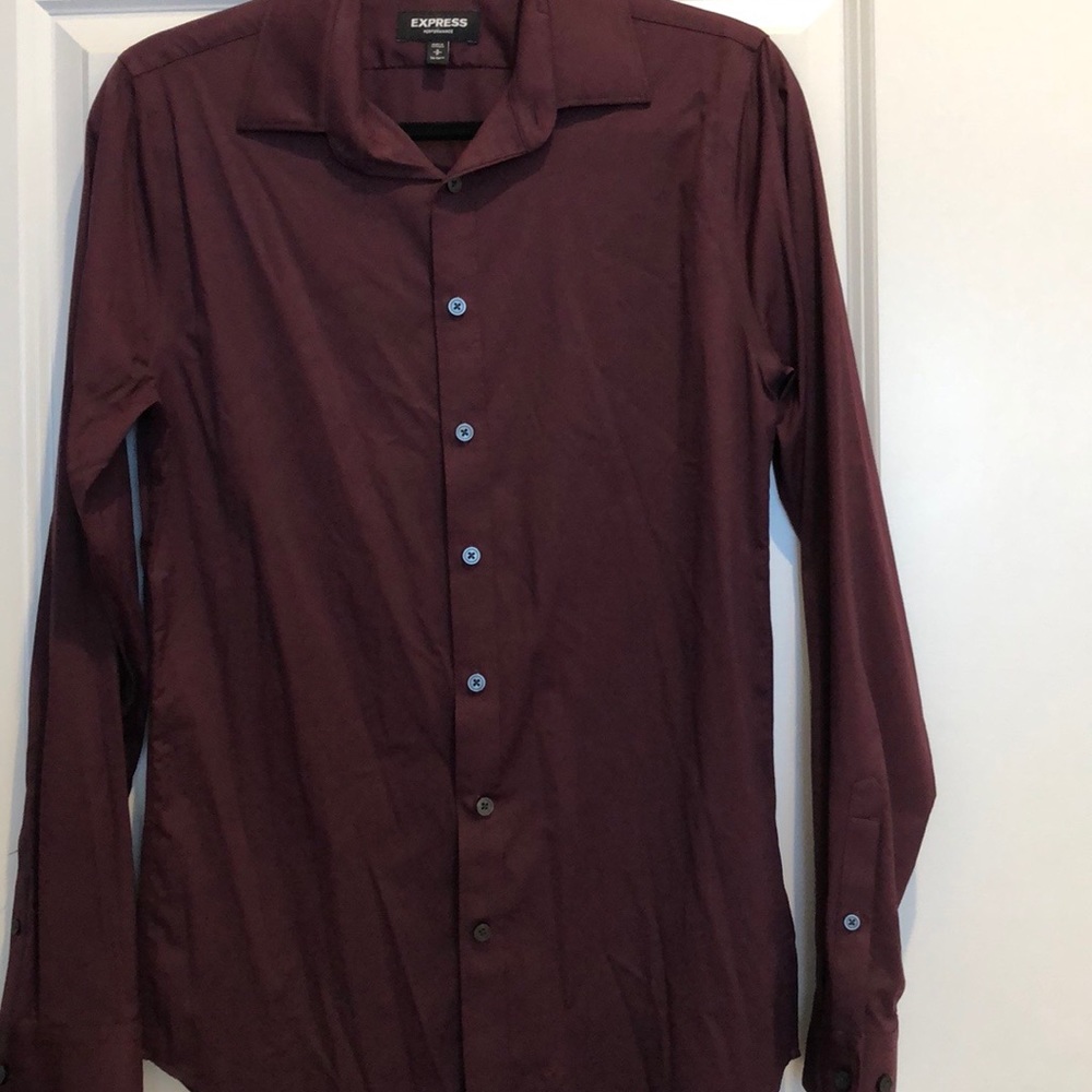 Men’s Extra slim fit, size small button down shirt